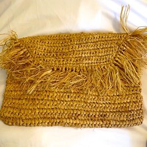 MANGO RAFFIA CLUTCH